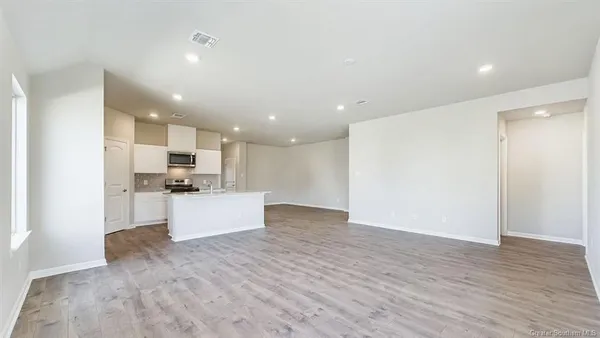 $273,500 | 3137 Sapphire Drive, Lake Charles, LA 70607