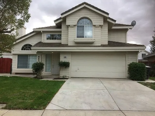 $2,795 | 864 Christy Court, Tracy, CA 95376
