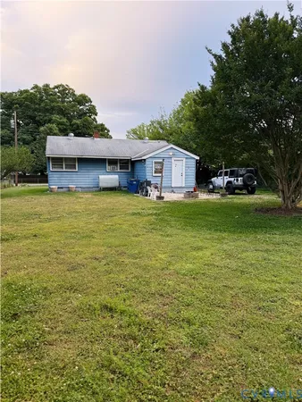 $217,000 | 14232 Central Avenue, Chester, VA 23836