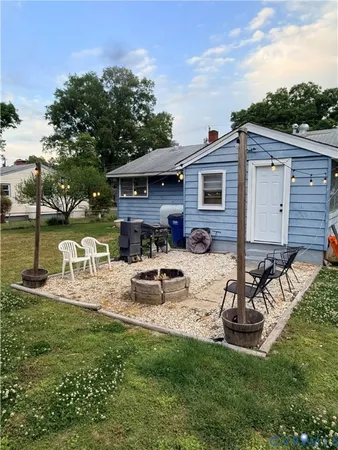 $217,000 | 14232 Central Avenue, Chester, VA 23836