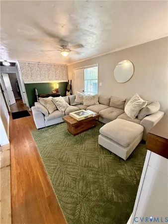 $217,000 | 14232 Central Avenue, Chester, VA 23836