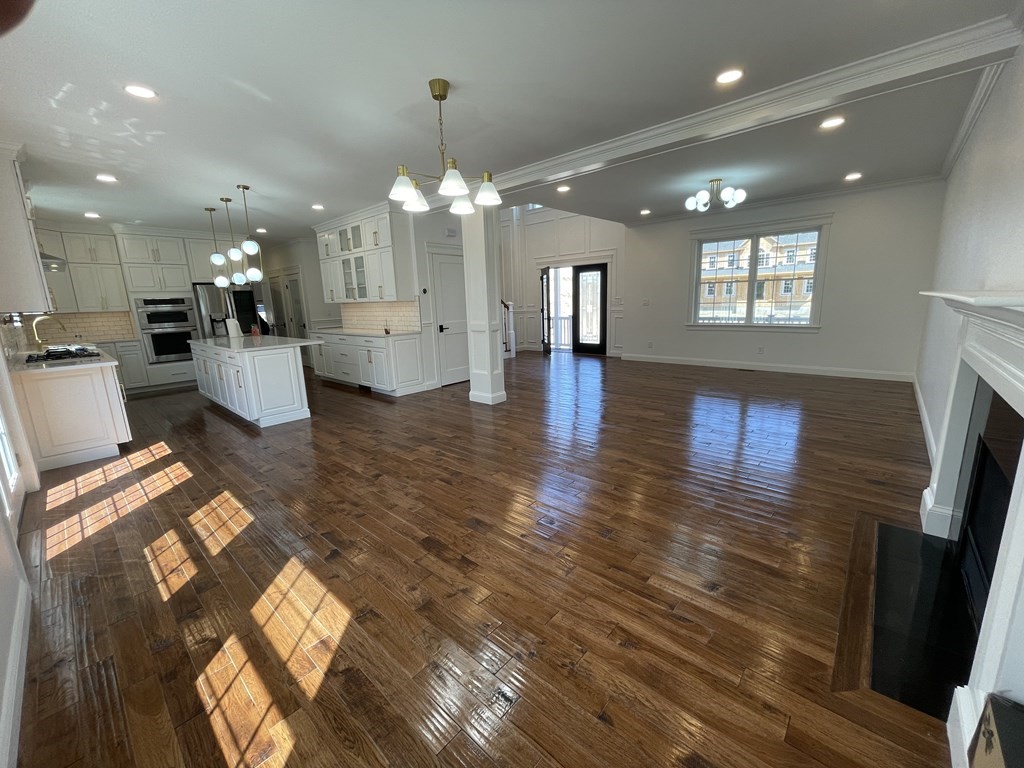 10 Cooper Road Seekonk, MA 02771 - Photo 4 of 11 Gallery Image 4