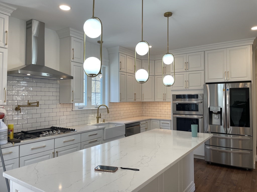 10 Cooper Road Seekonk, MA 02771 - Photo 7 of 11 Gallery Image 7