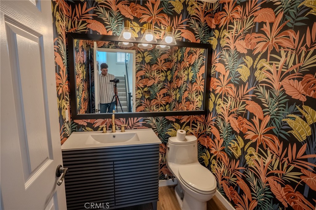 6237 Surfcove Circle Huntington Beach, CA 92648 - Photo 14 of 34