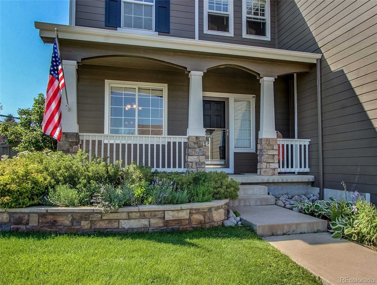 10228 Rustic Redwood Lane Highlands Ranch, CO 80126 - Photo 2 of 20 Gallery Image 2