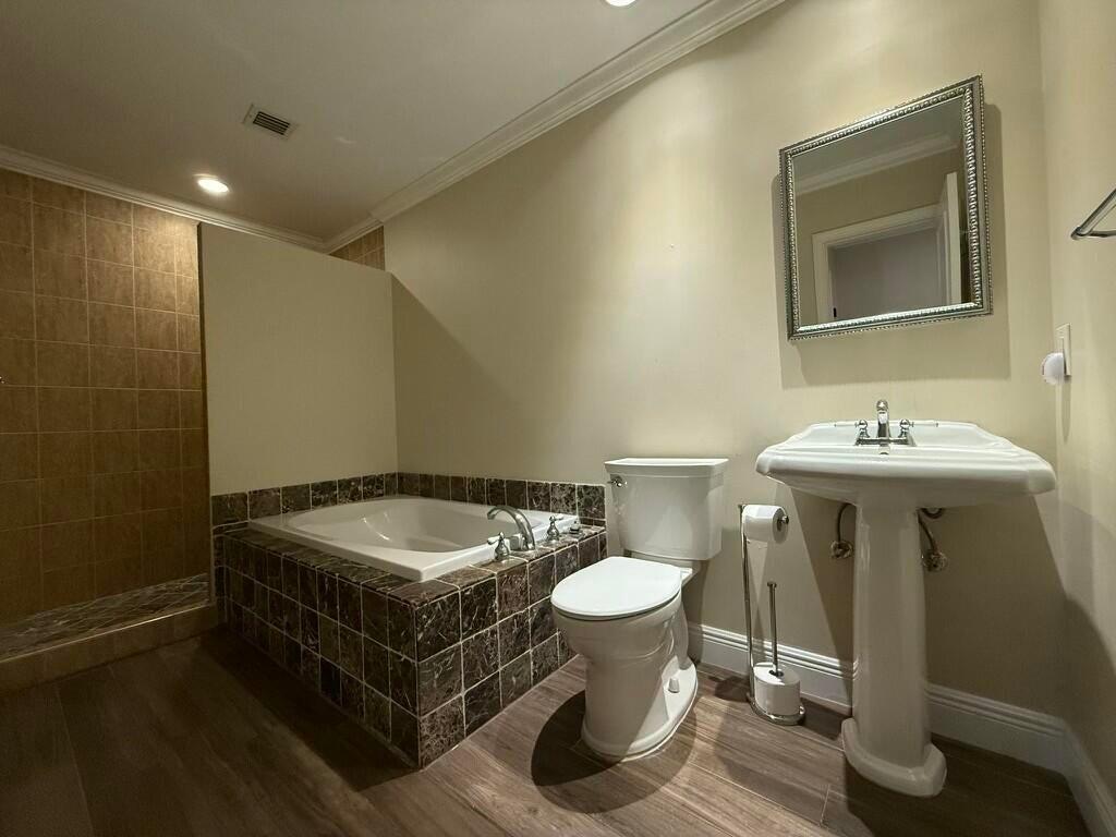 5777 Wind Drift Lane Boca Raton, FL 33433 - Photo 8 of 15 20250205003440739619000000-o