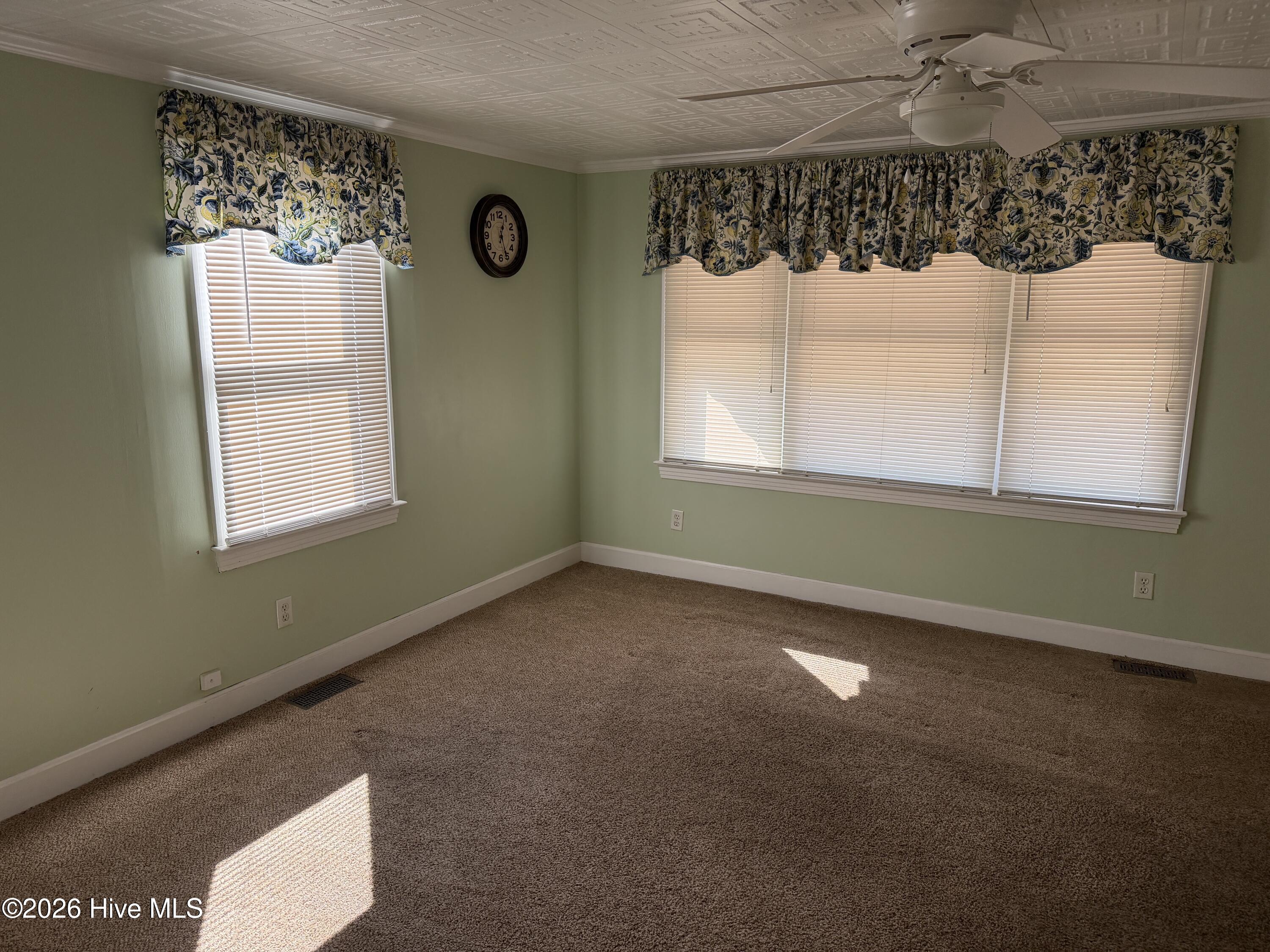 2040 West 5th Street Washington, NC 27889 - Photo 3 of 14 IMG_5755