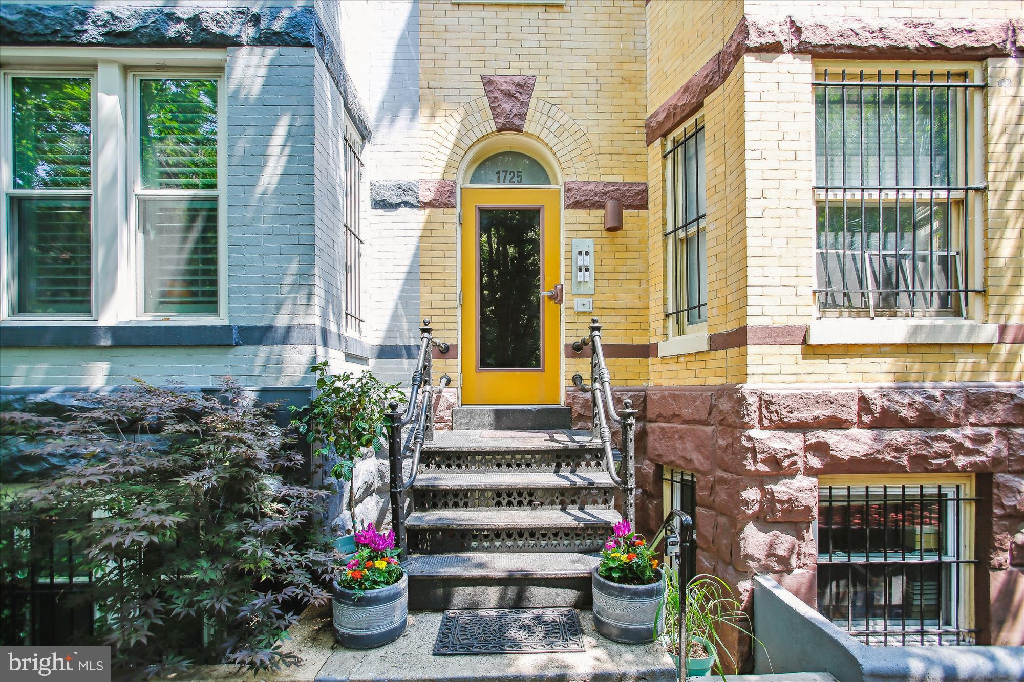 1725 Willard Street Northwest, Unit 3 Washington, DC 20009 - Photo 1 of 32 a front view of a house with a porch