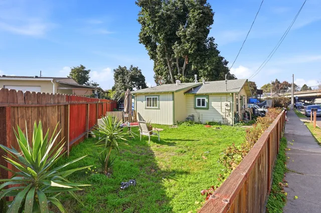$399,900 | 22575 Amador Street, Hayward, CA 94541