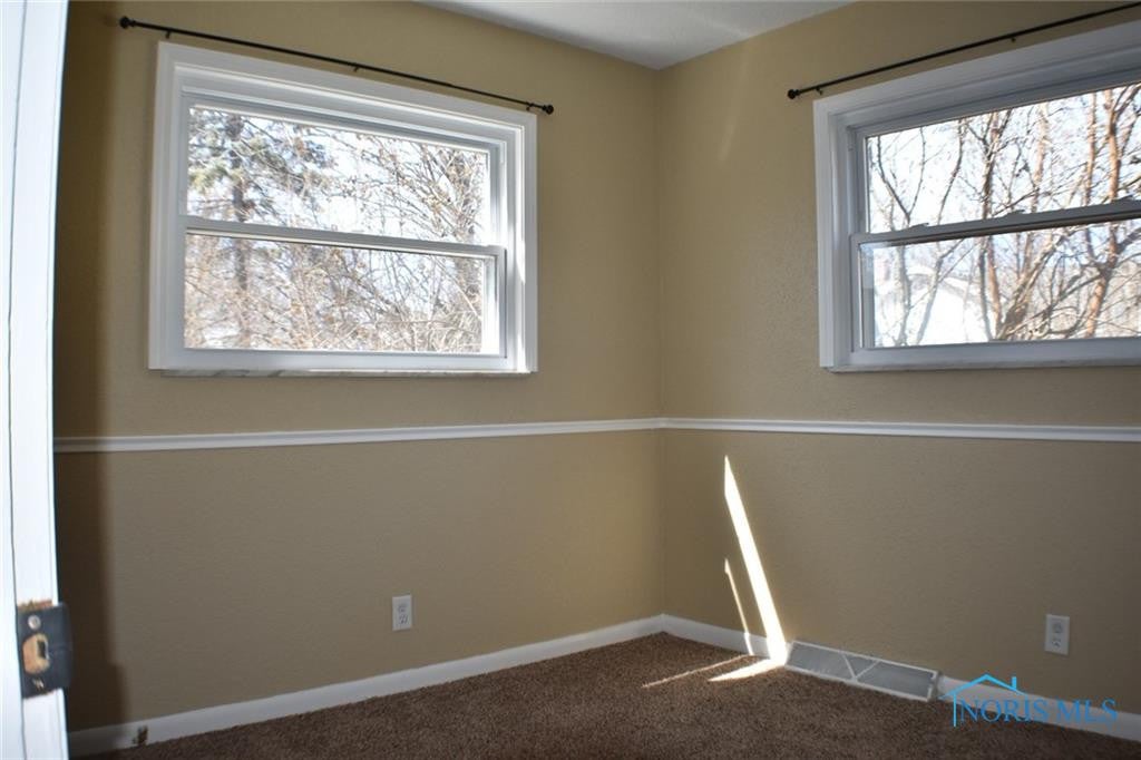 5453 Douglas Road Toledo, OH 43613 - Photo 14 of 22 Gallery Image 14
