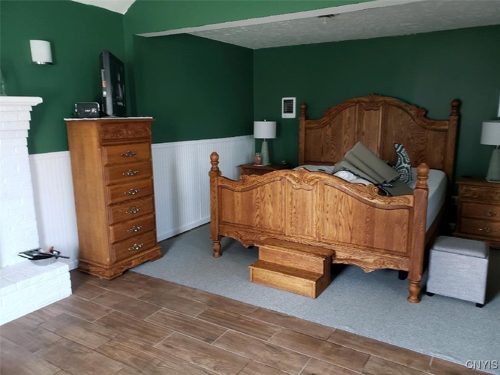 2002 Turnpike Road Throop, NY 13021 - Photo 13 of 19 Master bedroom