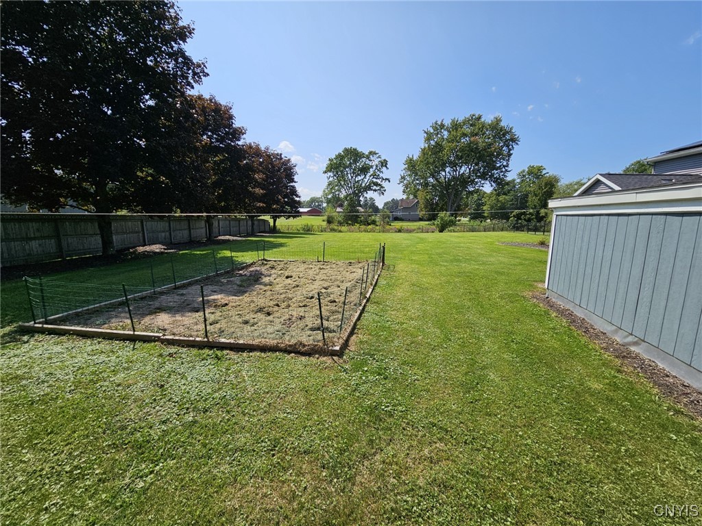 2002 Turnpike Road Throop, NY 13021 - Photo 6 of 19 Garden