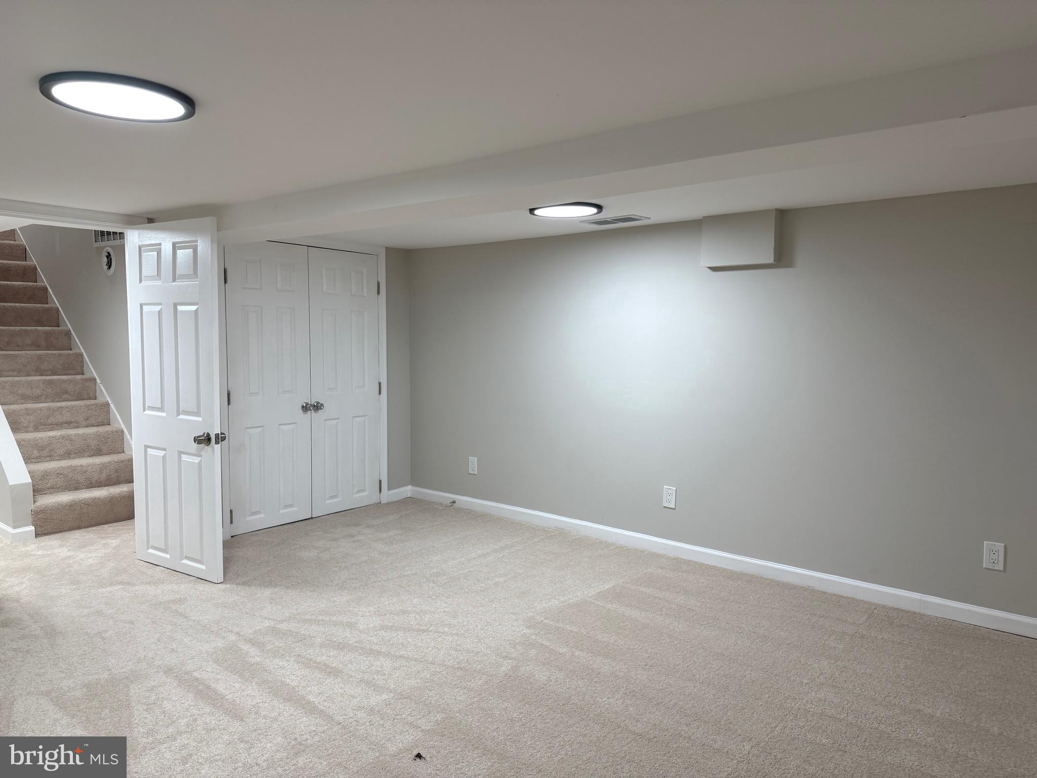 7 Centre Avenue Baltimore, MD 21222 - Photo 31 of 37