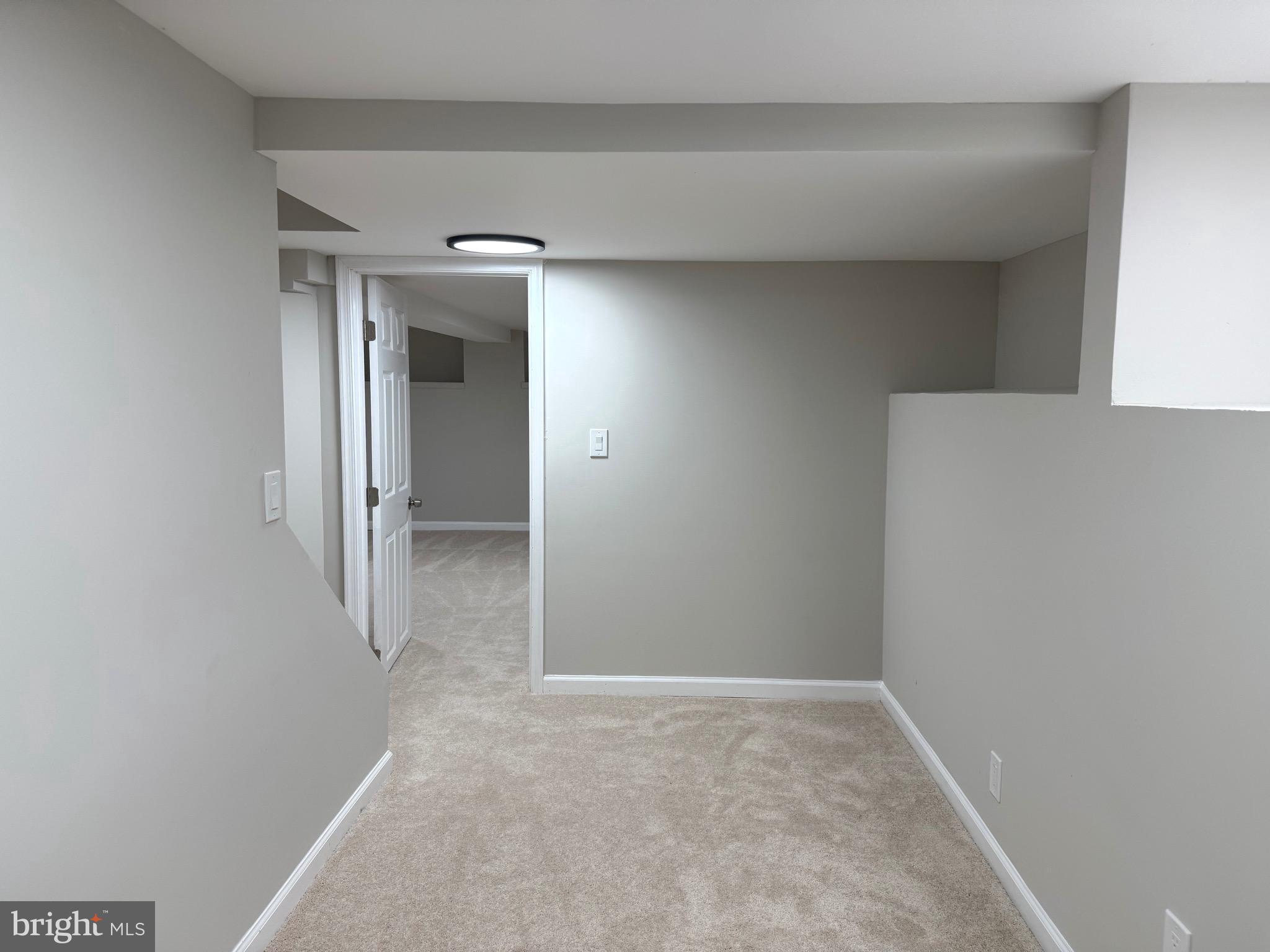 7 Centre Avenue Baltimore, MD 21222 - Photo 33 of 37