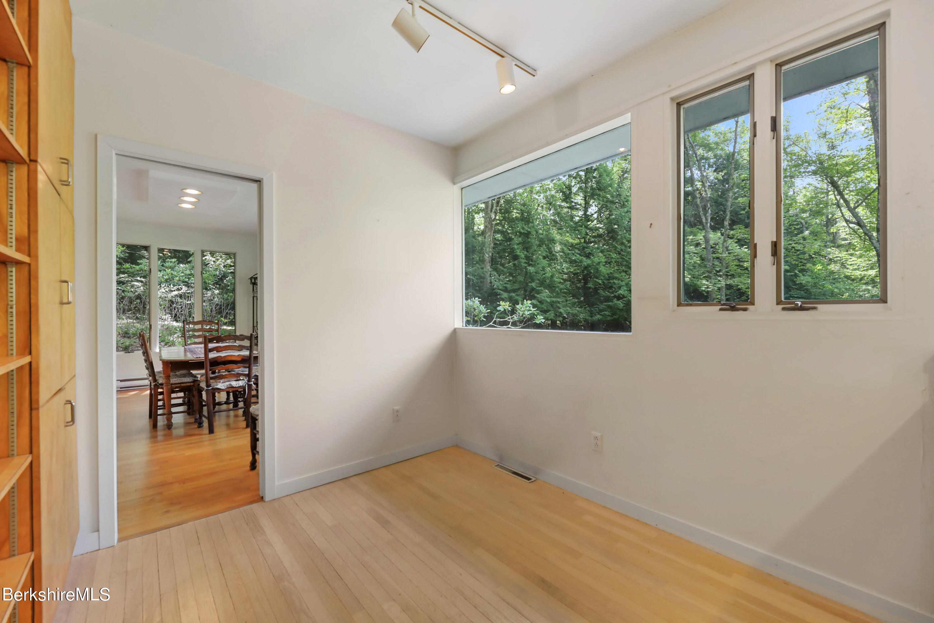 300 Sweet Brook Road Williamstown, MA 01267 - Photo 20 of 44 Breakfast Area