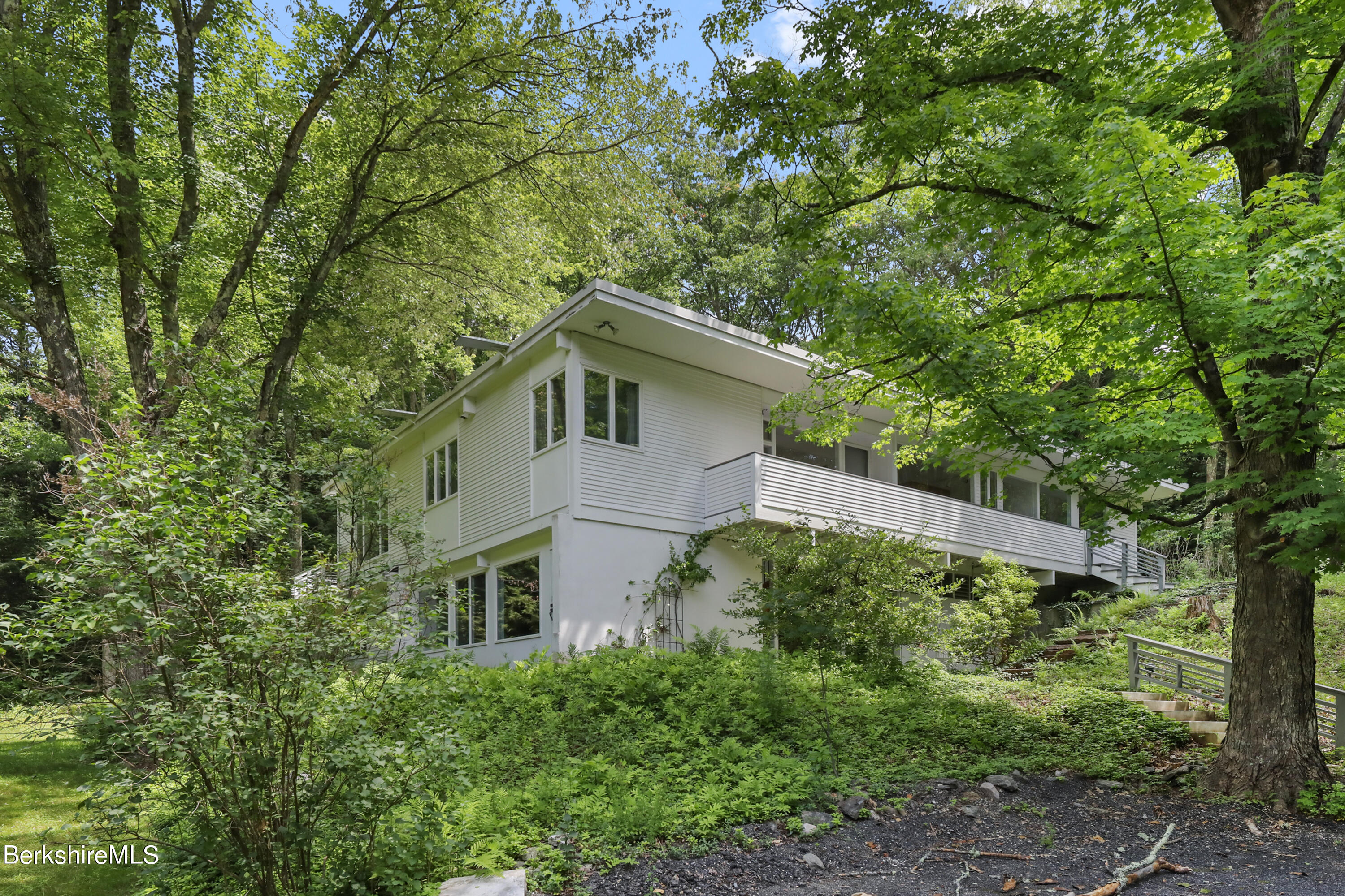 300 Sweet Brook Road Williamstown, MA 01267 - Photo 2 of 44 Front