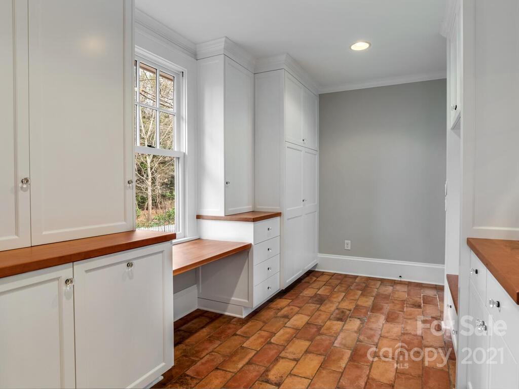 57 Edgemont Road Asheville, NC 28801 - Photo 16 of 46 Gallery Image 16