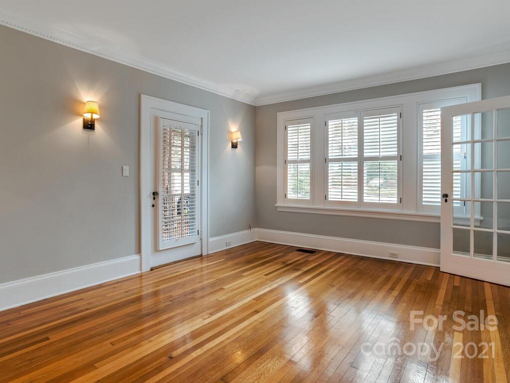 57 Edgemont Road Asheville, NC 28801 - Photo 19 of 46 Gallery Image 19