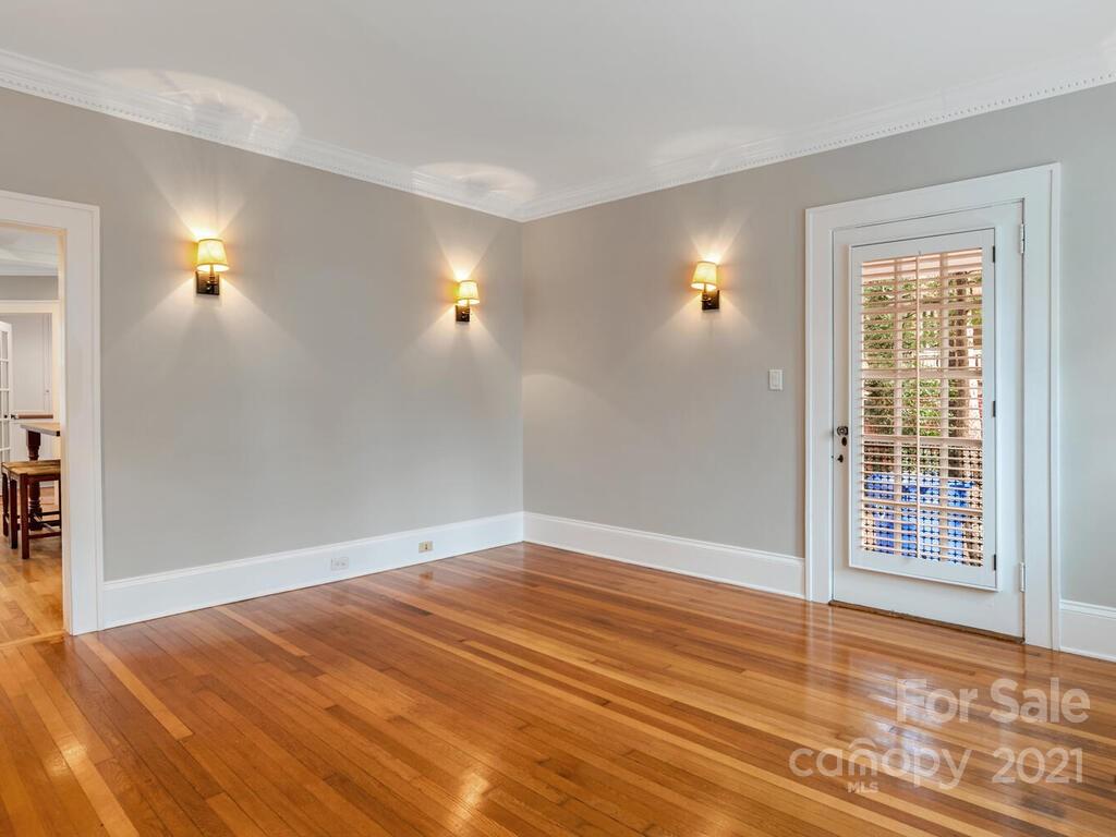 57 Edgemont Road Asheville, NC 28801 - Photo 20 of 46 Gallery Image 20