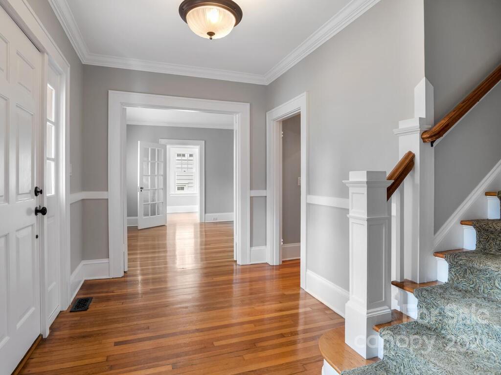 57 Edgemont Road Asheville, NC 28801 - Photo 21 of 46 Gallery Image 21