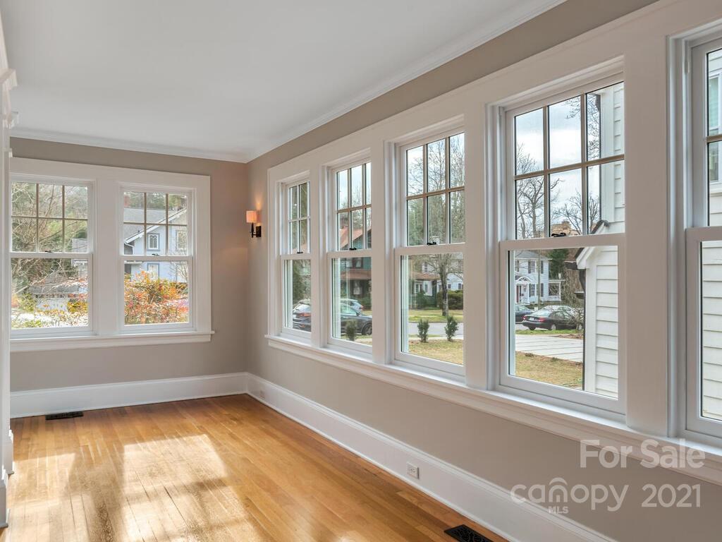 57 Edgemont Road Asheville, NC 28801 - Photo 5 of 46 Gallery Image 5