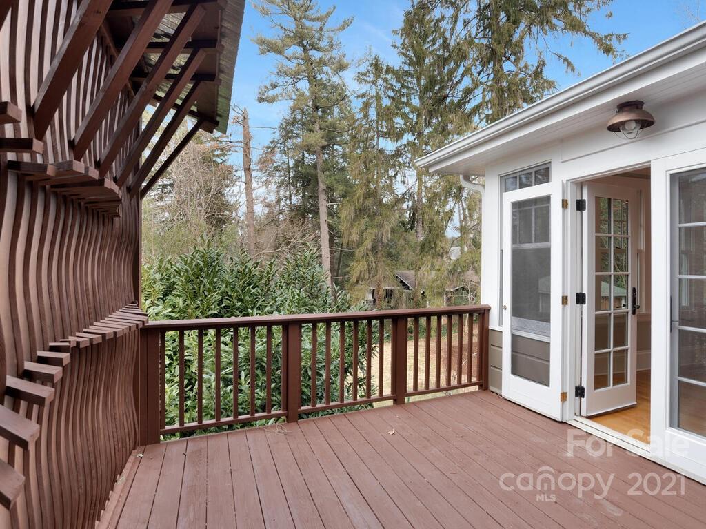 57 Edgemont Road Asheville, NC 28801 - Photo 9 of 46 Gallery Image 9