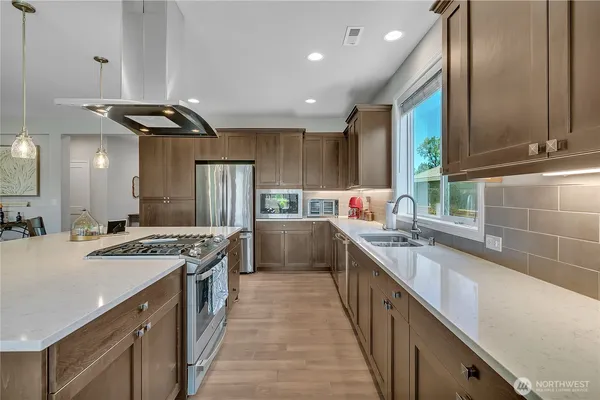 $789,950 | 18220 147th Street East, Bonney Lake, WA 98391