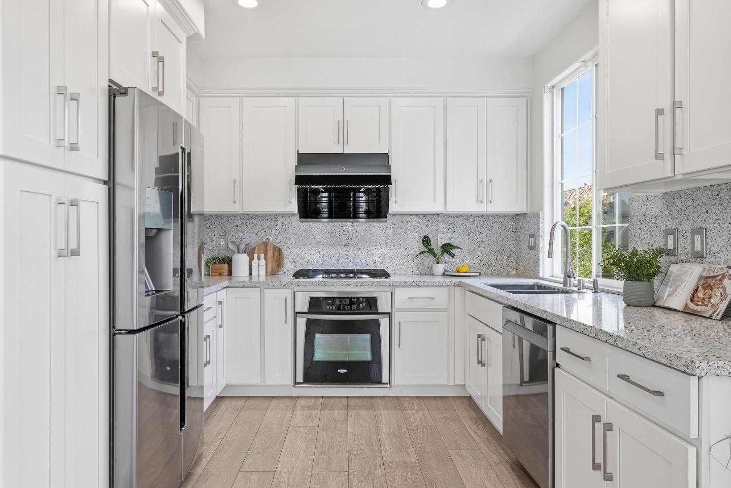 770 Claridad Loop Milpitas, CA 95035 - Photo 11 of 42