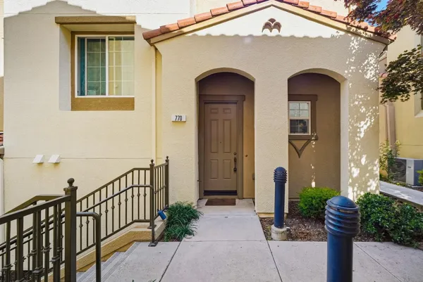 $990,000 | 770 Claridad Loop, Milpitas, CA 95035