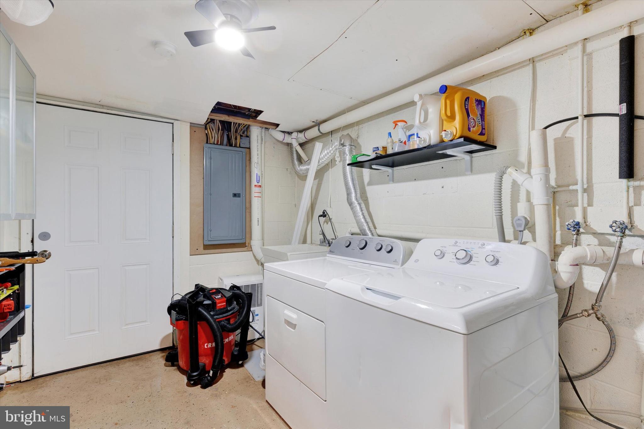 408 West 6th Street Lititz, PA 17543 - Photo 25 of 29 a utility room with dryer and washer