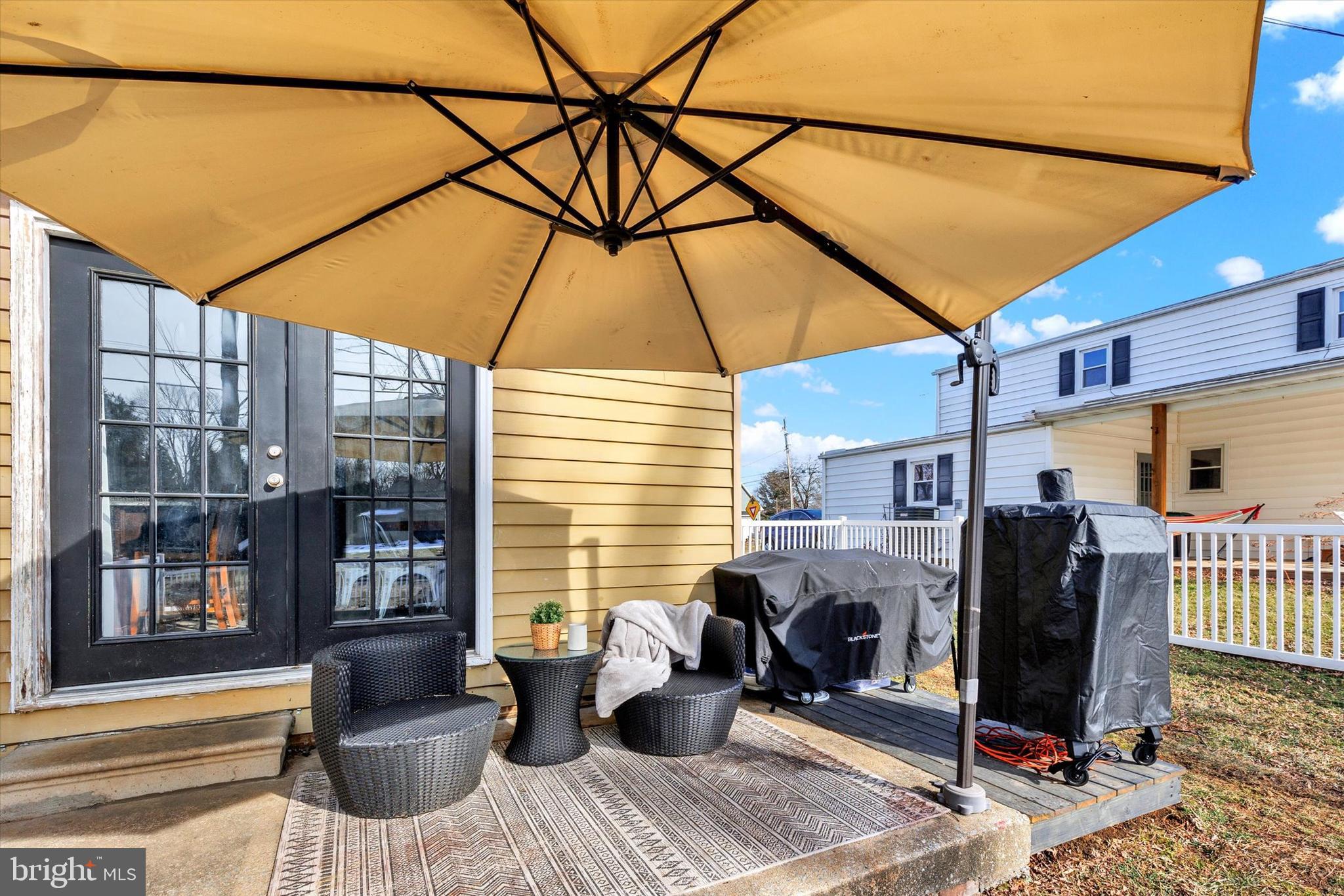 408 West 6th Street Lititz, PA 17543 - Photo 27 of 29 a view of entryway and patio