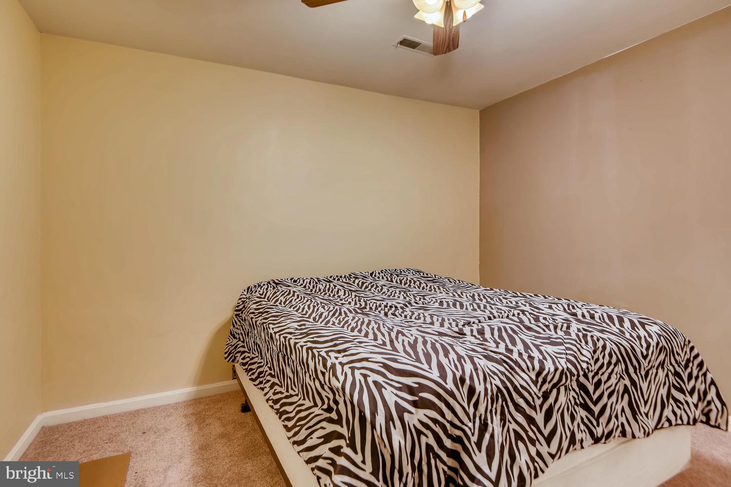 7721 Notley Road Pasadena, MD 21122 - Photo 13 of 15 Gallery Image 13
