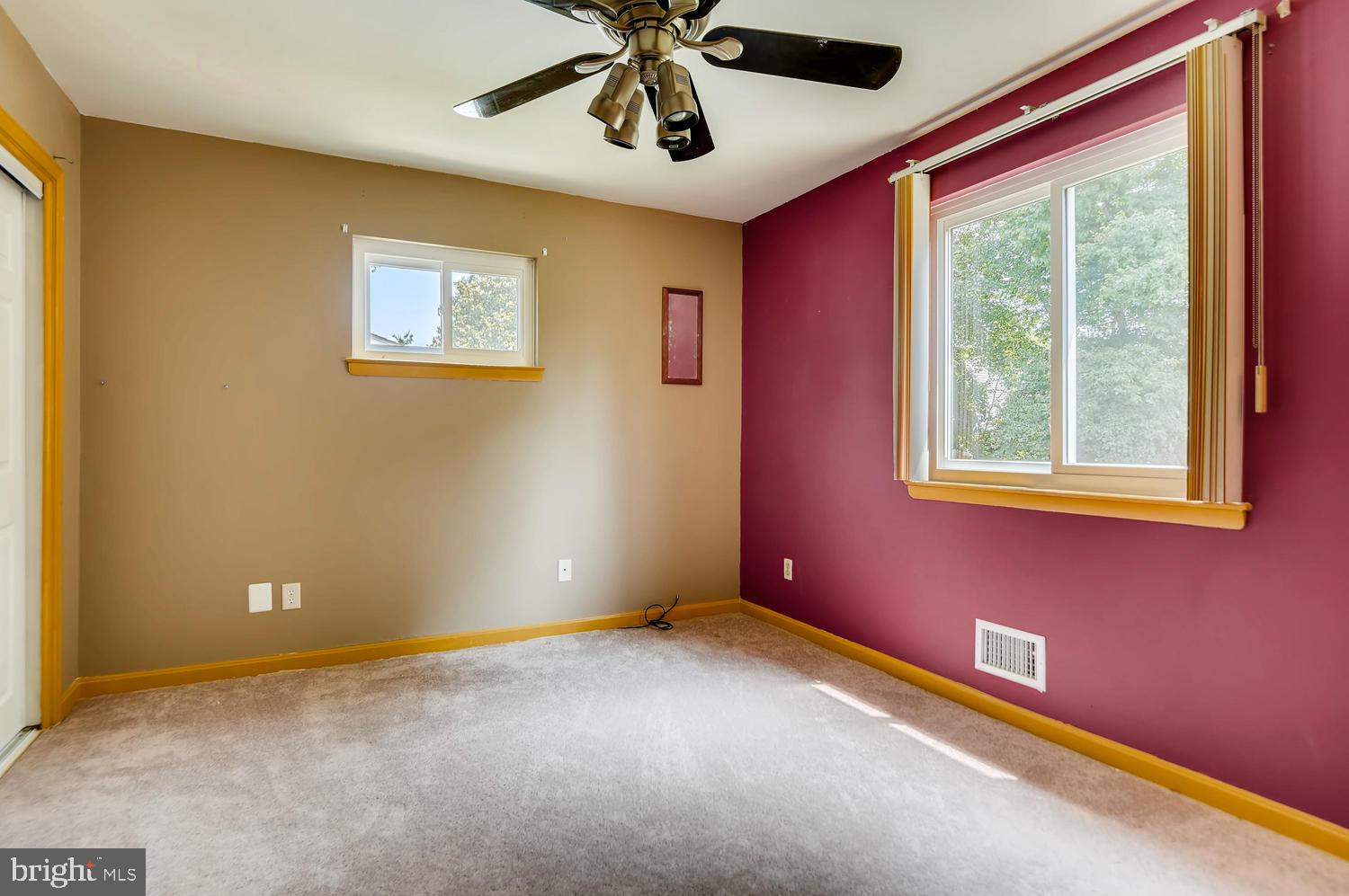 7721 Notley Road Pasadena, MD 21122 - Photo 8 of 15 Gallery Image 8