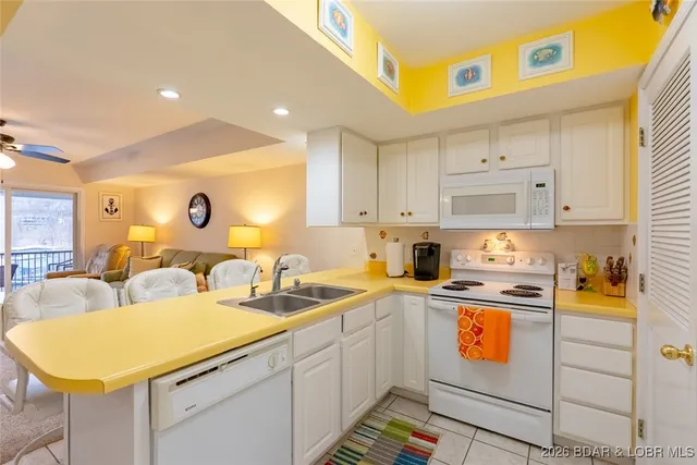 $255,000 | 40 Lighthouse Landing, Lake Ozark, MO 65049