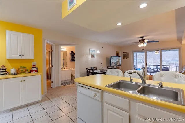 $255,000 | 40 Lighthouse Landing, Unit 303, Lake Ozark, MO 65049