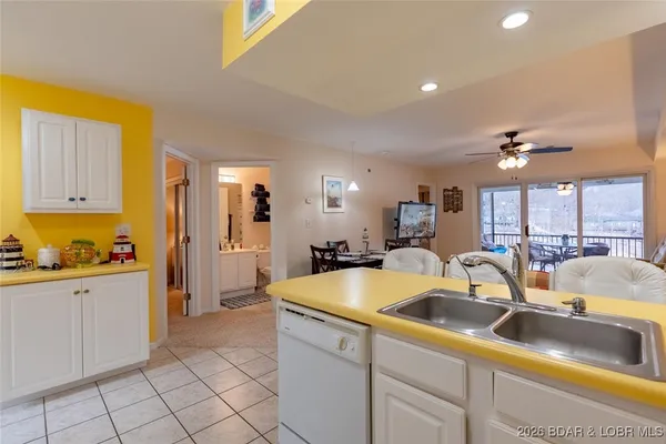 $255,000 | 40 Lighthouse Landing, Lake Ozark, MO 65049