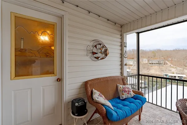 $255,000 | 40 Lighthouse Landing, Lake Ozark, MO 65049