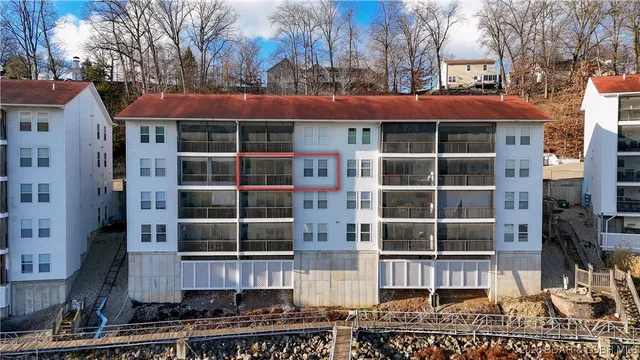 $255,000 | 40 Lighthouse Landing, Lake Ozark, MO 65049