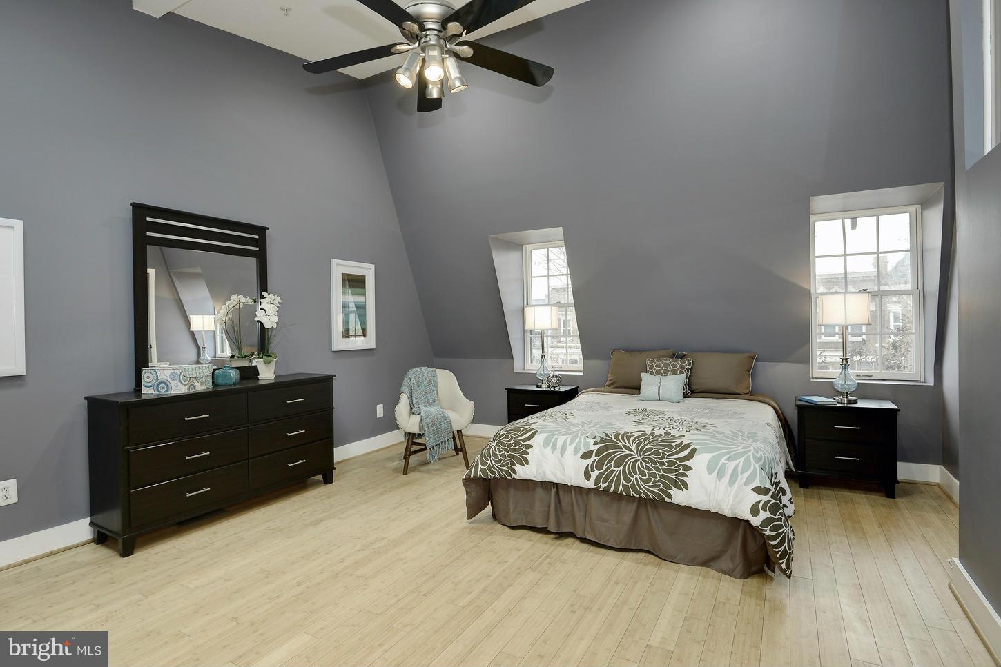 1129 Columbia Road Northwest, Unit 3 Washington, DC 20009 - Photo 22 of 30 Bedroom (Master)