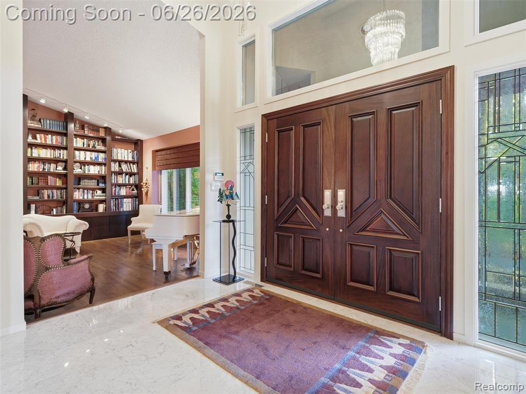 4751 Rolling Ridge Road West Bloomfield, MI 48323 - Photo 4 of 50