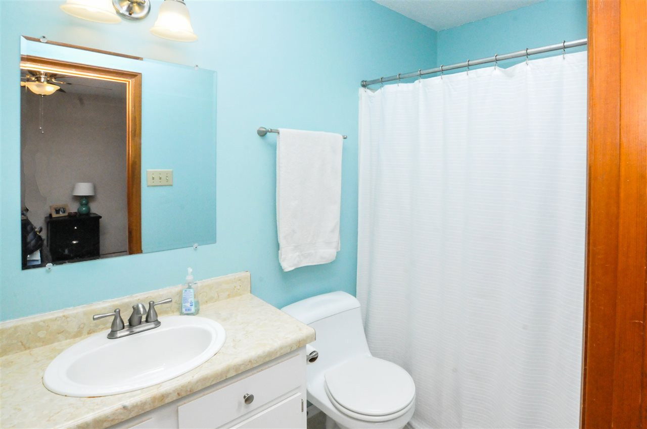 725 Benchmark Drive Raleigh, NC 27615 - Photo 14 of 15 Bathroom