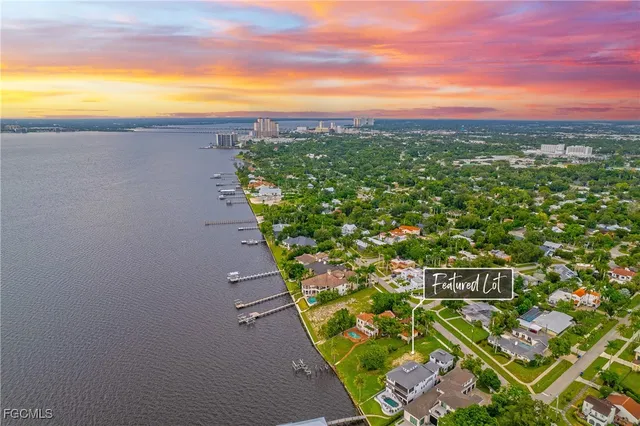 $1,250,000 | 2904 Valencia Way, Fort Myers, FL 33901