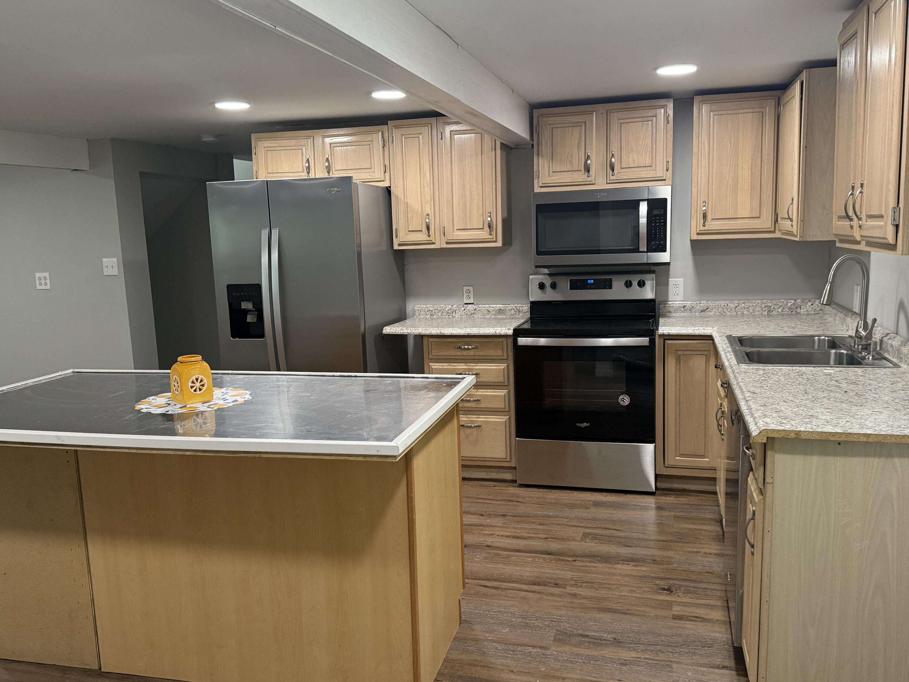 156 Alpine Street Paris, ME 04281 - Photo 7 of 32 Lower Level kitchen