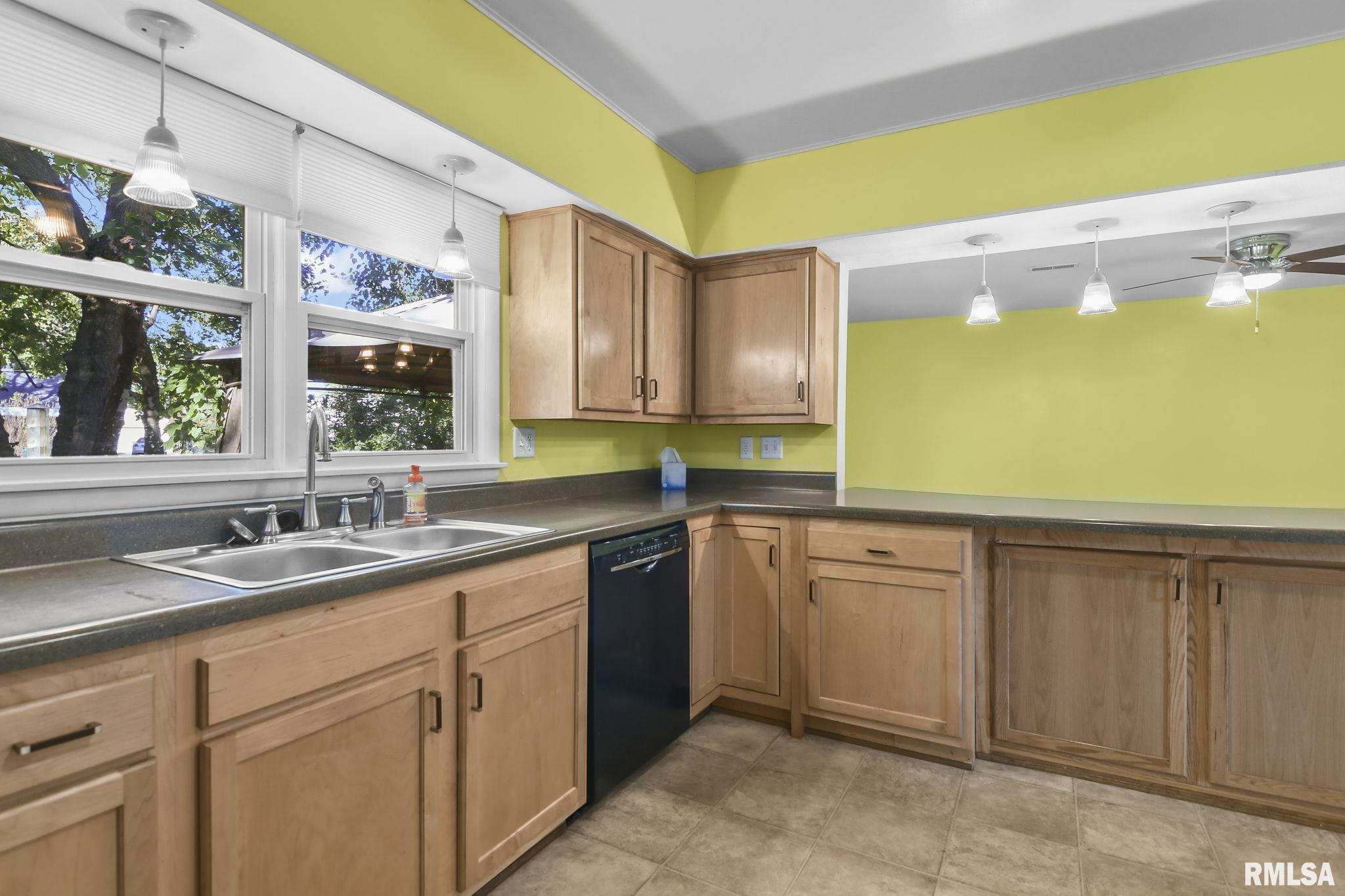 3117 South 1st Street Springfield, IL 62703 - Photo 11 of 33