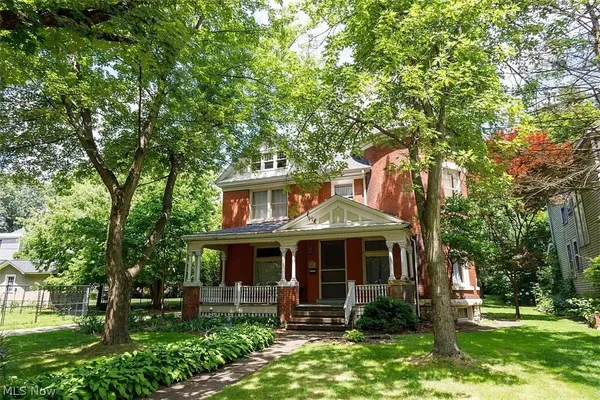 $279,900 | 1019 Findley Avenue, Zanesville, OH 43701