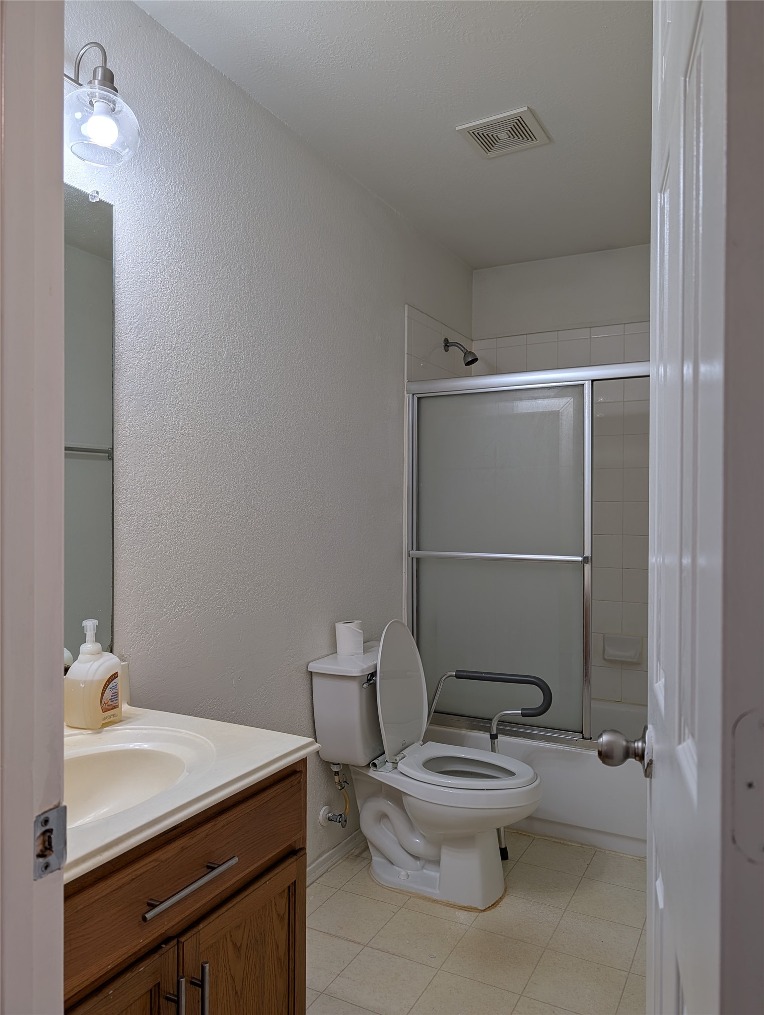 11663 Quinn Ridge Way Houston, TX 77038 - Photo 15 of 17