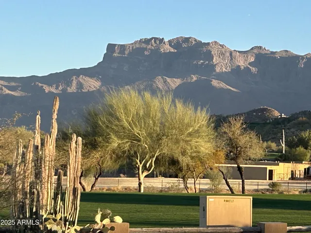 $449,999 | 6973 East Hacienda La Noria Lane, Gold Canyon, AZ 85118