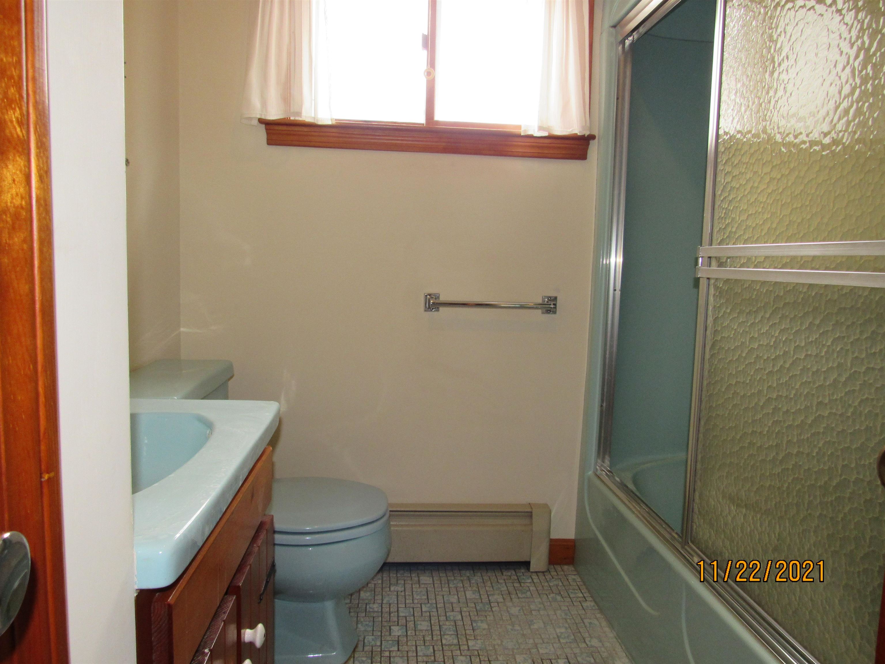 75 Jackson Street Manchester, NH 03102 - Photo 11 of 22