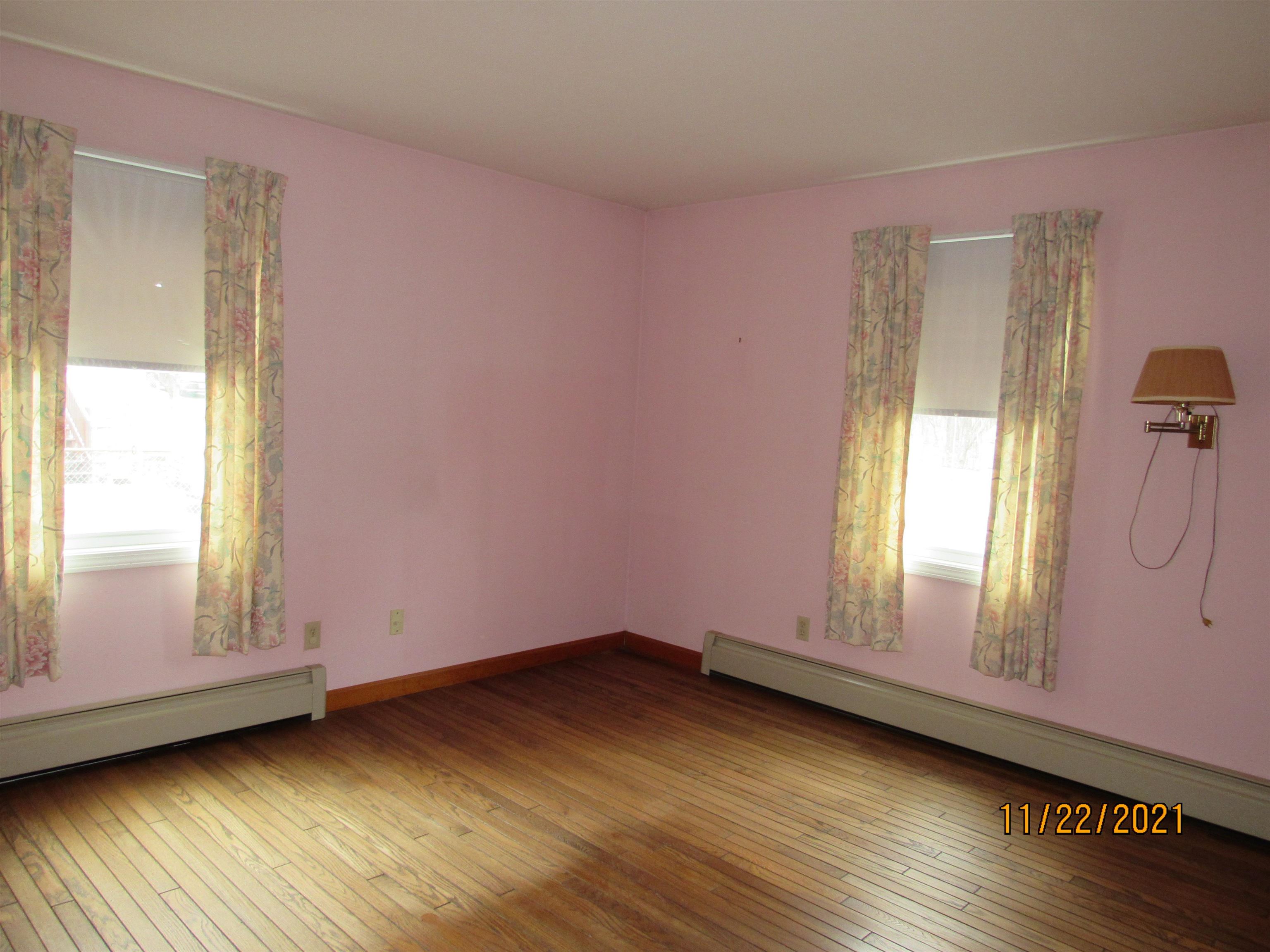 75 Jackson Street Manchester, NH 03102 - Photo 12 of 22