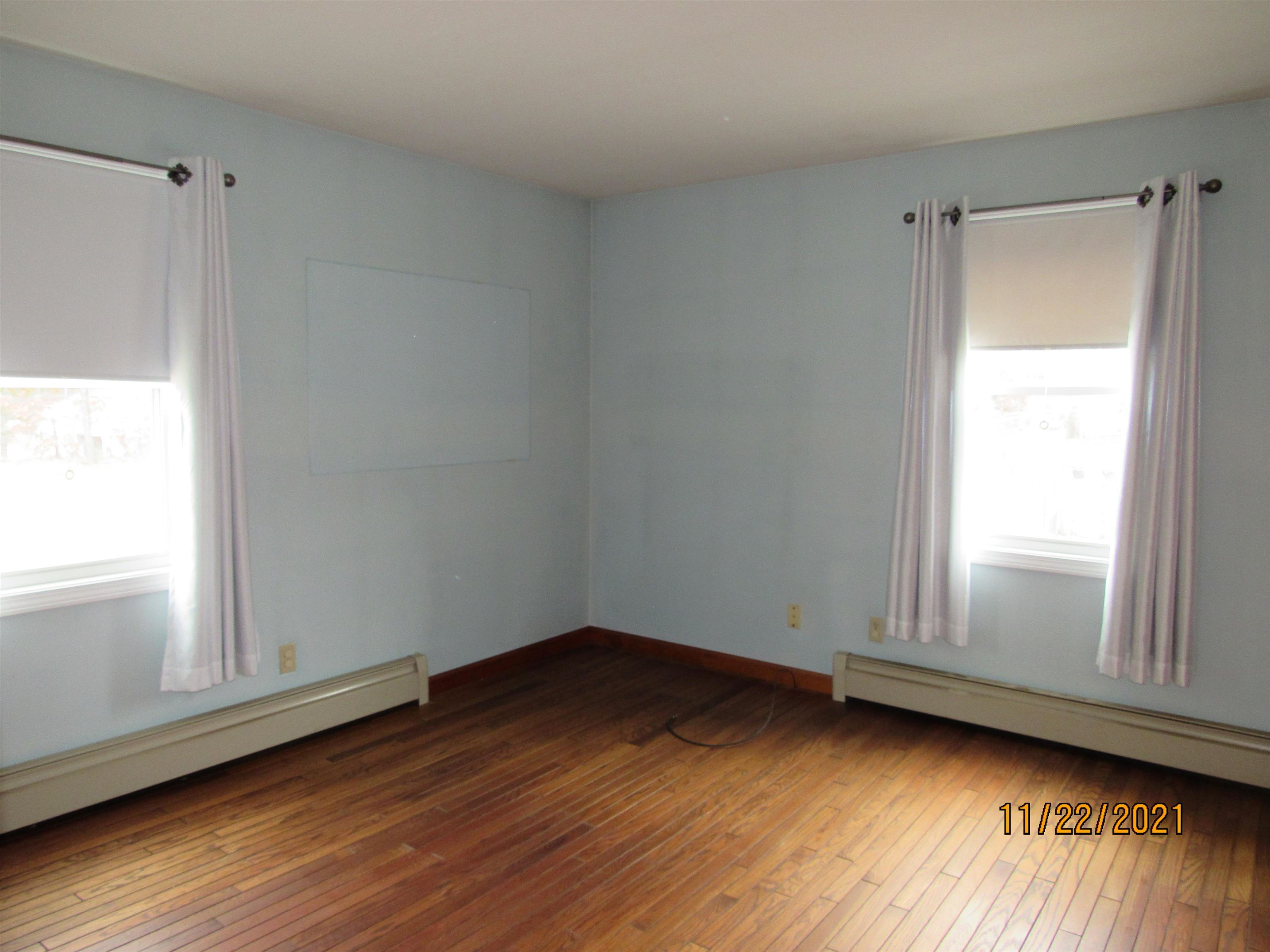 75 Jackson Street Manchester, NH 03102 - Photo 13 of 22